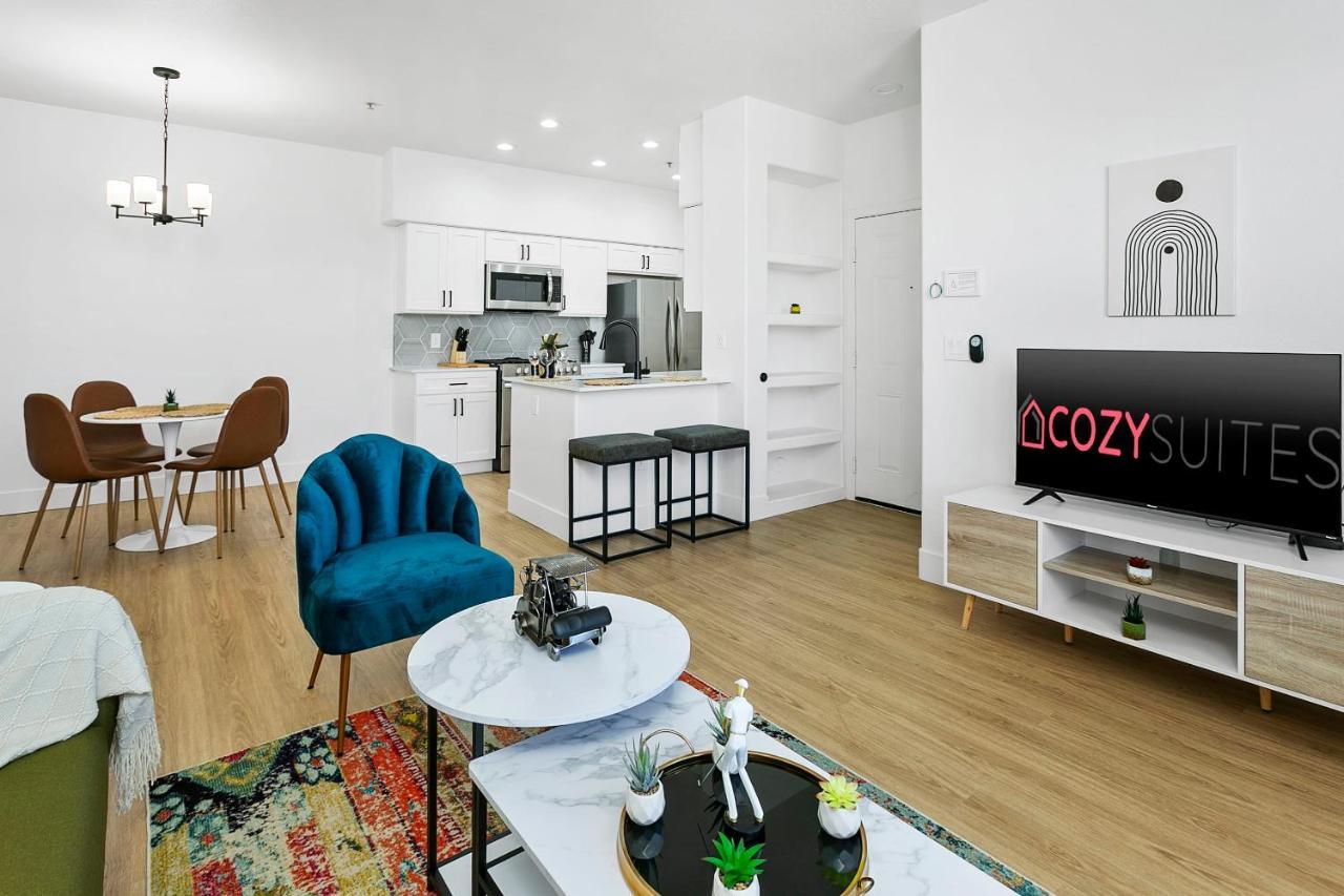 Cozysuites Glendale By The Stadium With Pool 01 Eksteriør billede